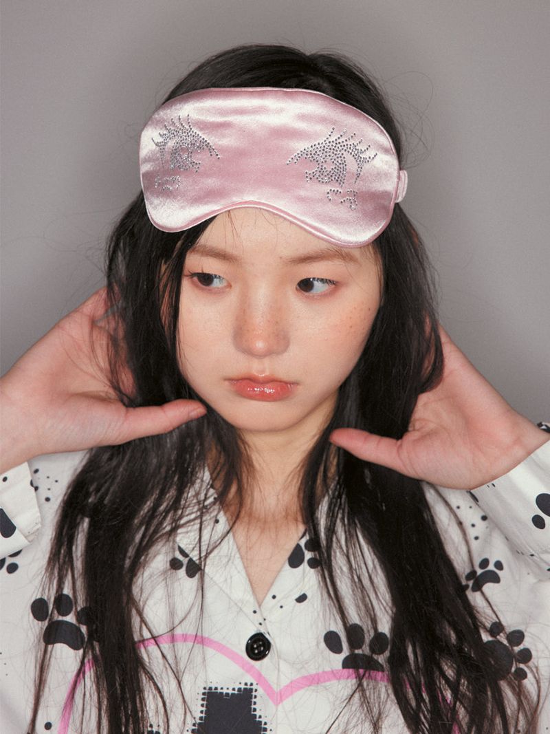 "crying eyes"rhinestone pink patch