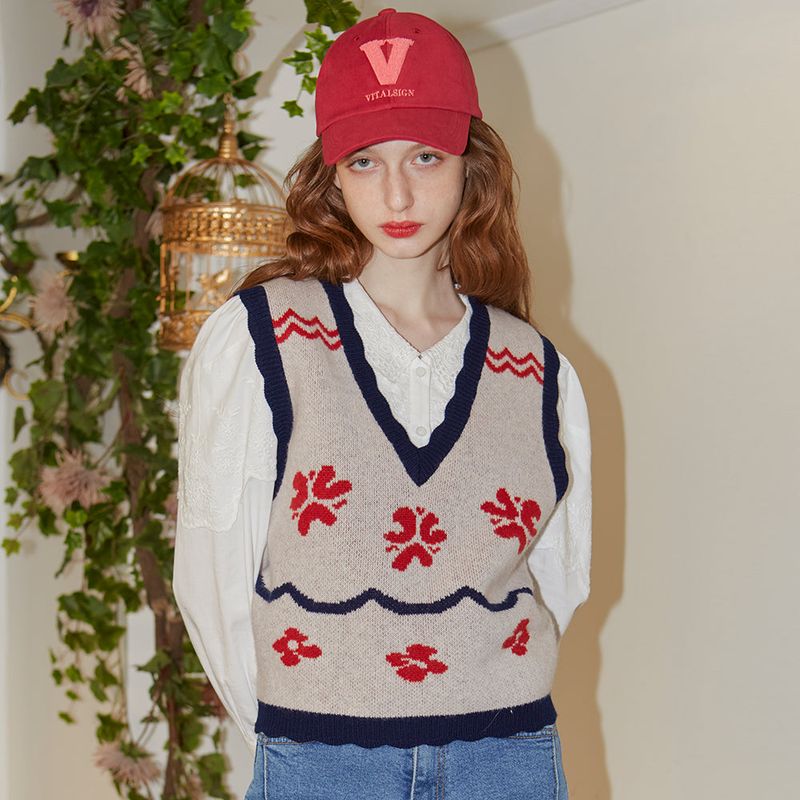 Flower Pattern Merino Wool Knit Vest (Red)