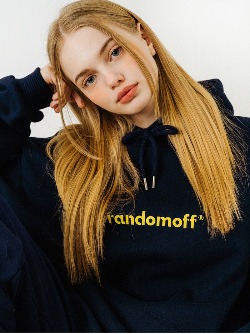 BASIC LOGO HOODIE