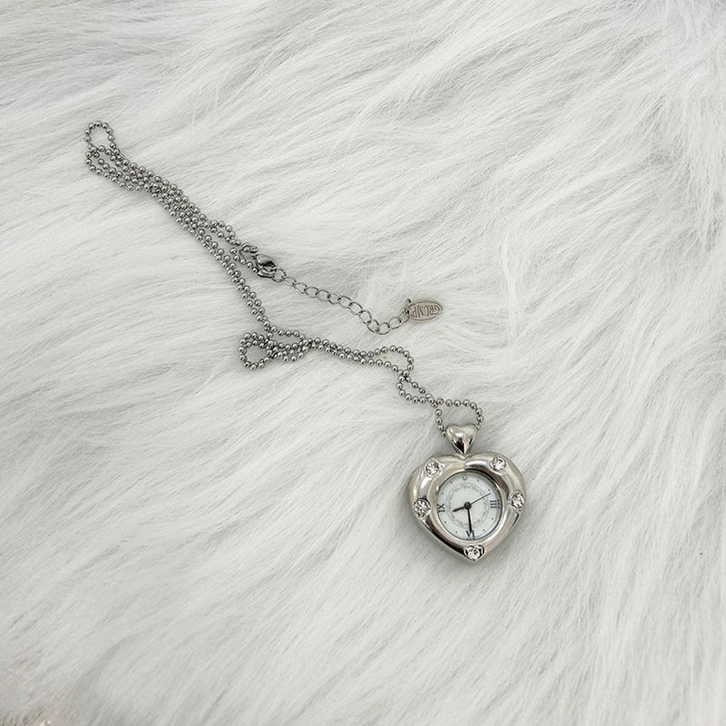 Twinkle Heart Clock Long Necklace