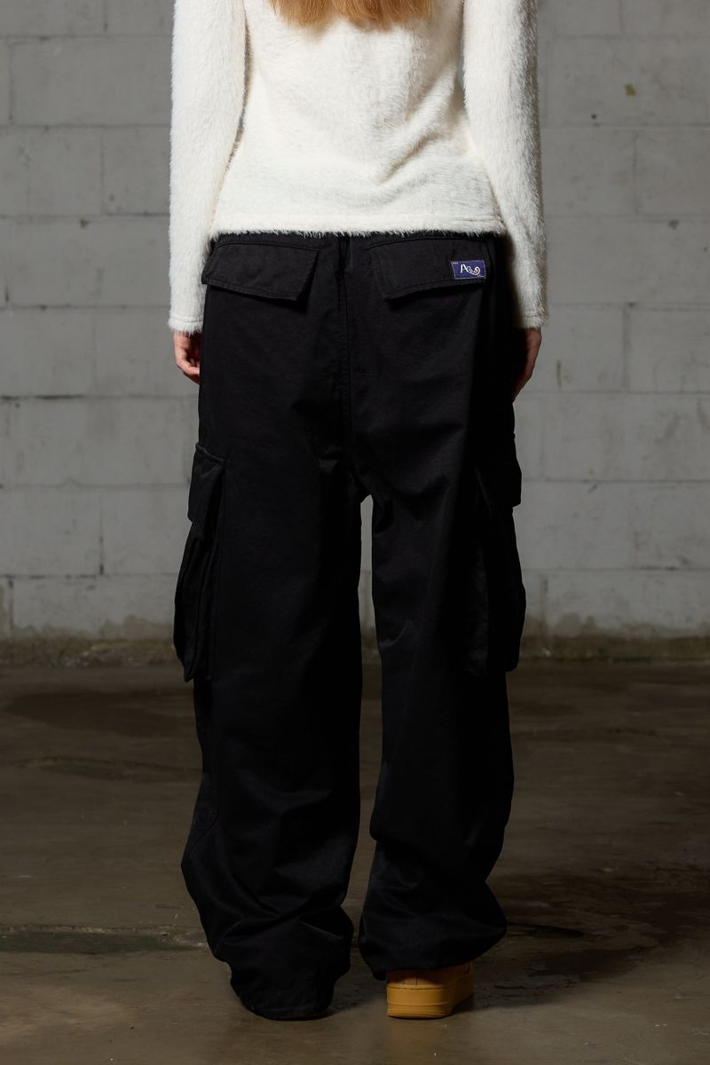 ARO WIDE CAGO PANTS / BLACK