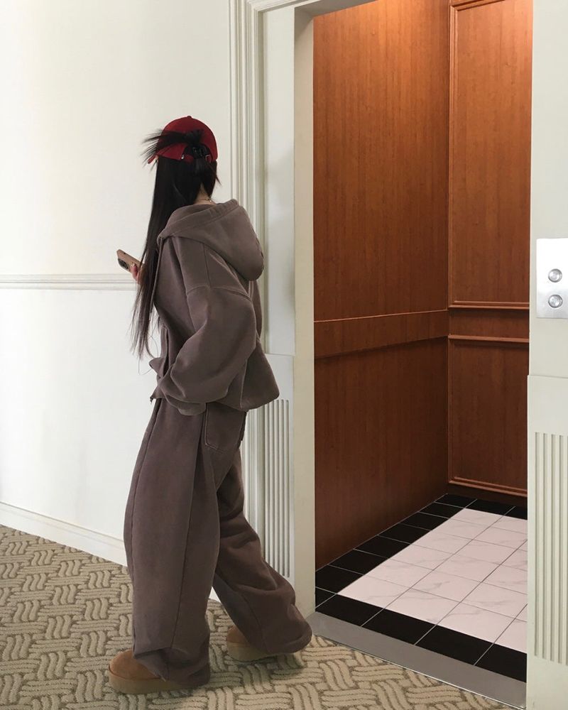 [BELLIDE MADE] Ritz, BACK RAISED PIGMENT WIDE TRAINING PANTS