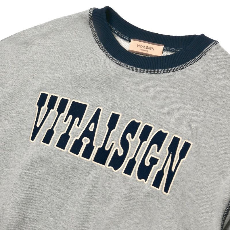 [LINE] VITAL Logo Stitched Sweatshirt