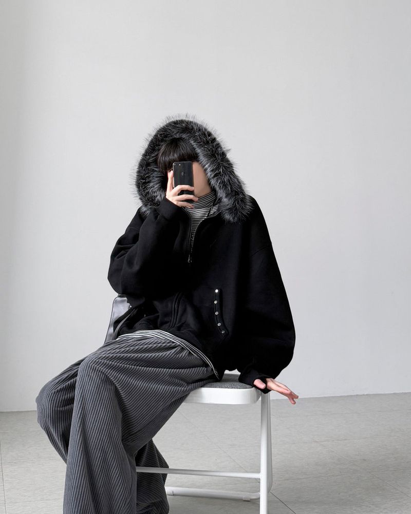 Piercing Raccoon Hood Zip-Up