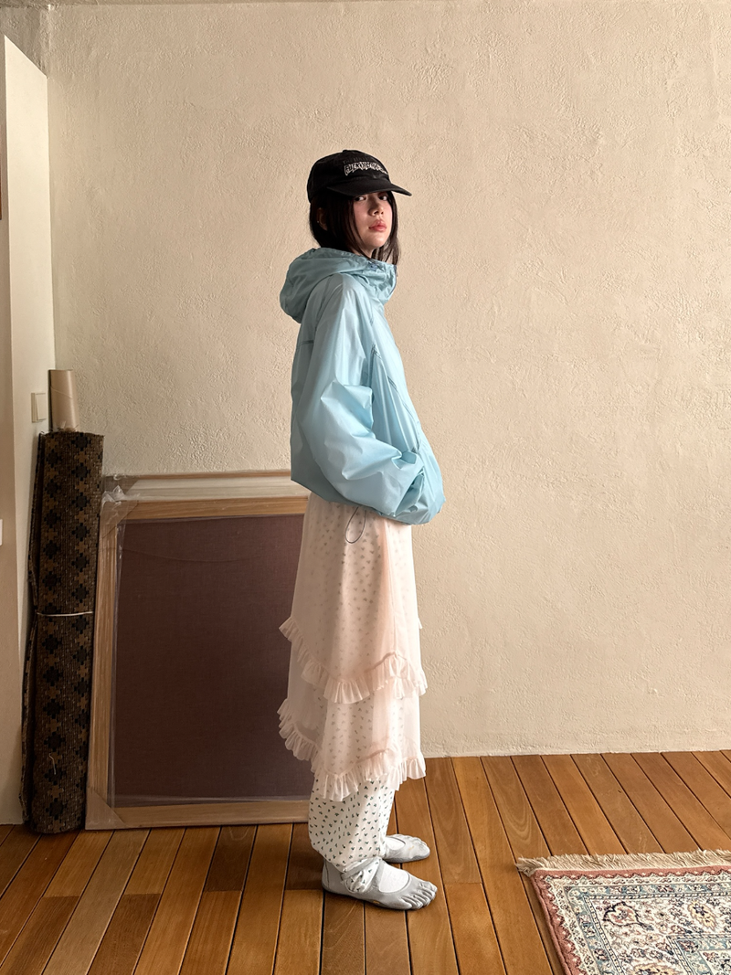 finger light wind breaker