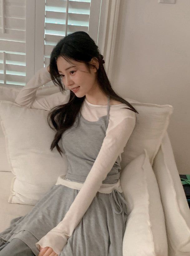 SHOPPERLAND（ショッパーランド）の「Halter Neck Ribbon Layered Sleeveless (3color)（Tops）」