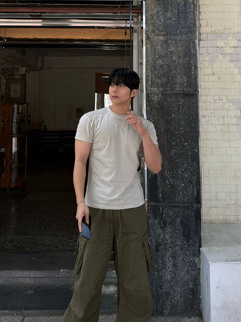 Shoulder panel pigment short sleeve