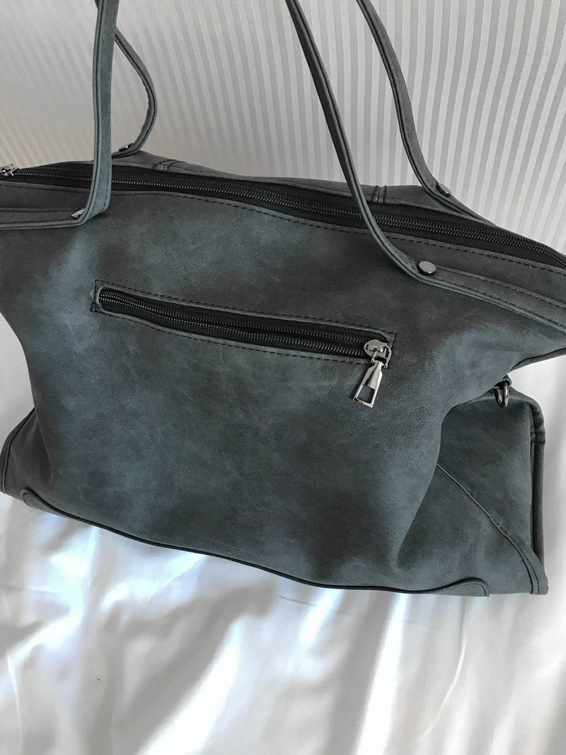 stud big shoulder bag