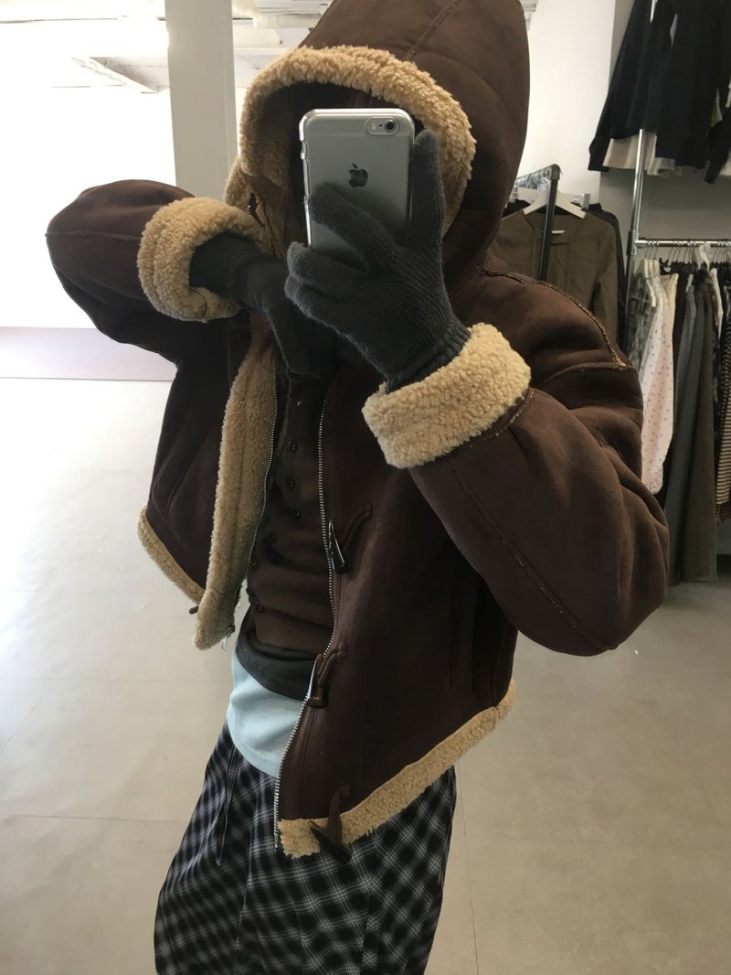 Femme Duffle Hooded Faux Shearling Jacket (2color)