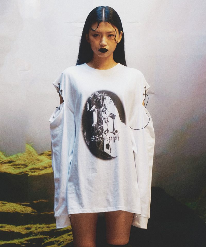 Roseapple（ローズアップル）の「221-EYELET GRAPHIC LONG-SLEEVE T-SHIRTS（Tops）」
