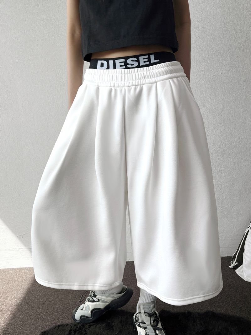 CCORTTI（コルッティ）の「Ice-Knowing Side/Back Pintuck Balloon Bermuda Shorts 4color（Pants）」