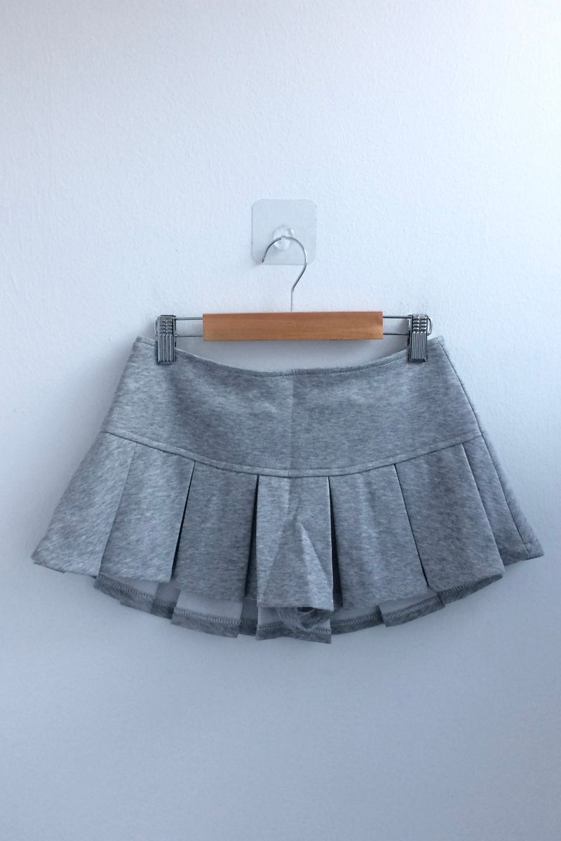 Basic Pleated Miniskirt
