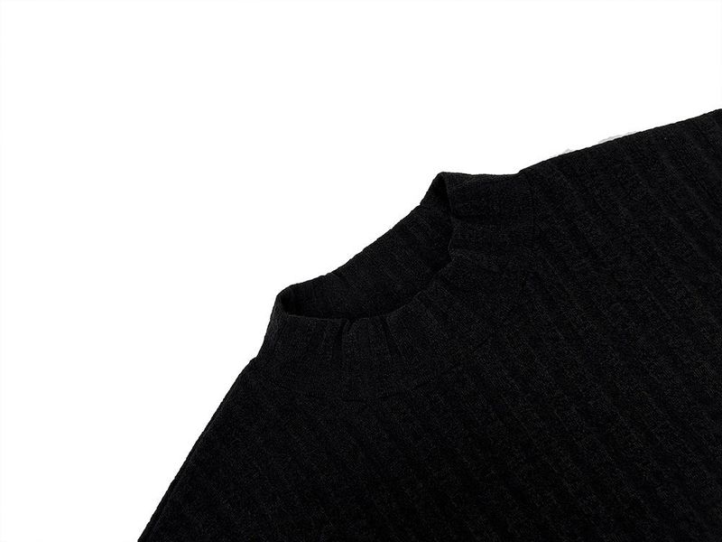 Groove Half Neck Long Sleeve