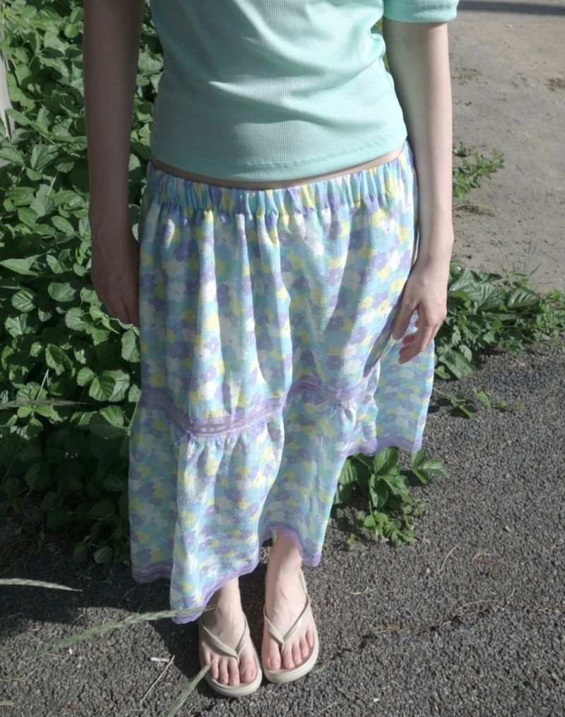 lilac skirt