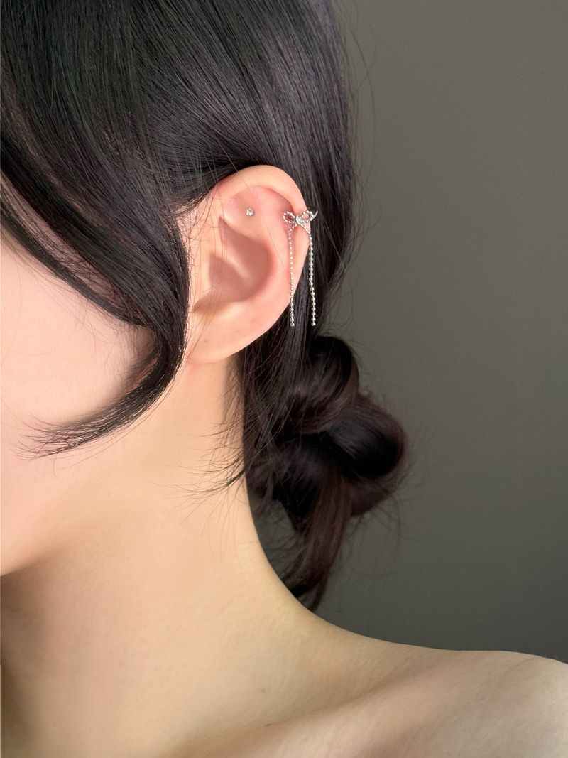 Drop ribbon ear cuff / 3 colors / Ballet core lovely