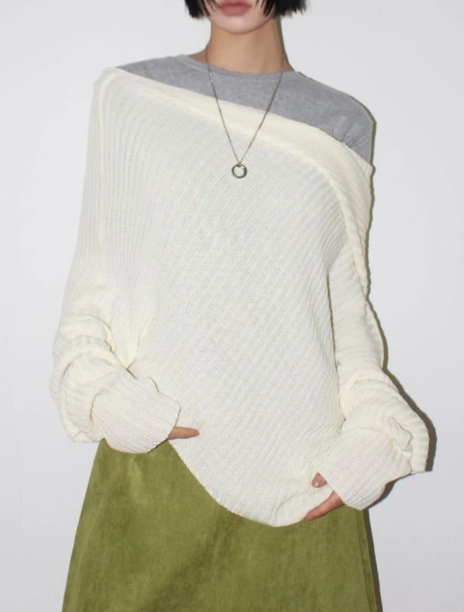 OFF-SHOULDER DRAPE HOOD KNIT