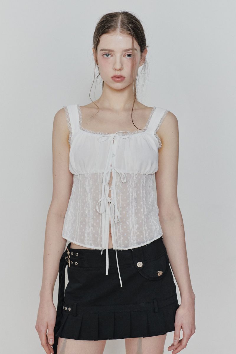 PURITY LACE TOP white