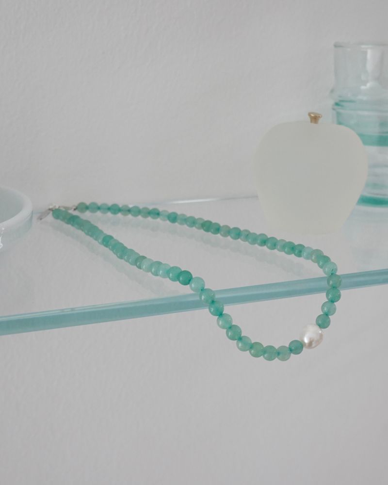 ROSSMOOR（ロスムーア）の「Green aventurine with pearl necklace（Accessories）」