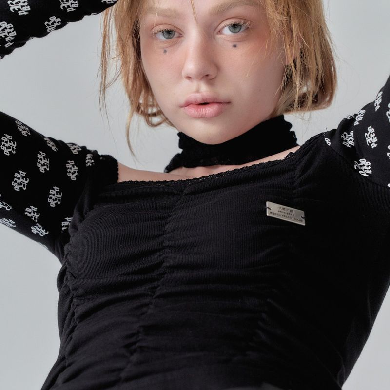 203-LOGO LETTERING OFF SHOULDER
