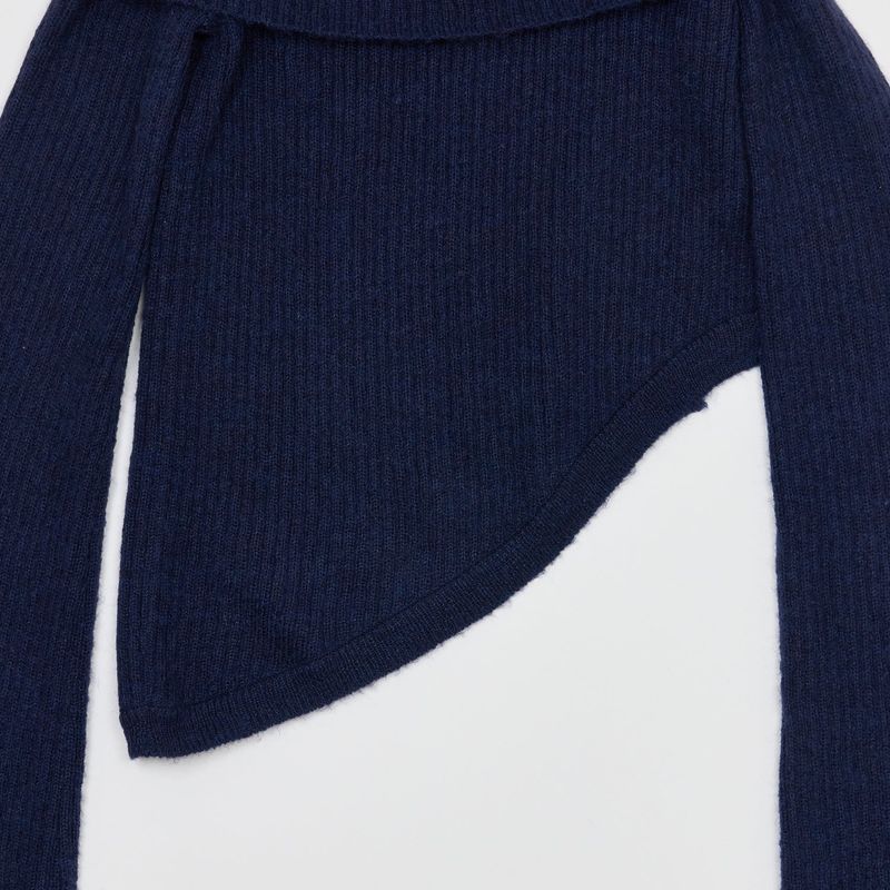 CUT-OUT OFF SHOULDER KNIT NAVY