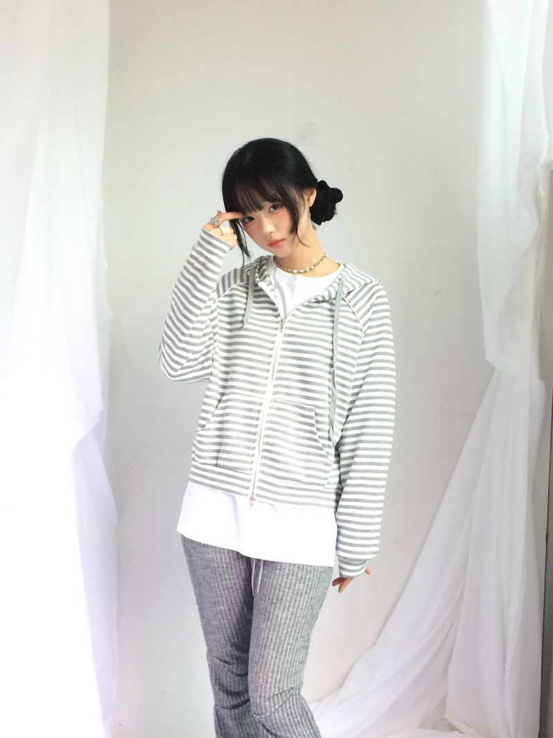 Stripe bootcut banding pants
