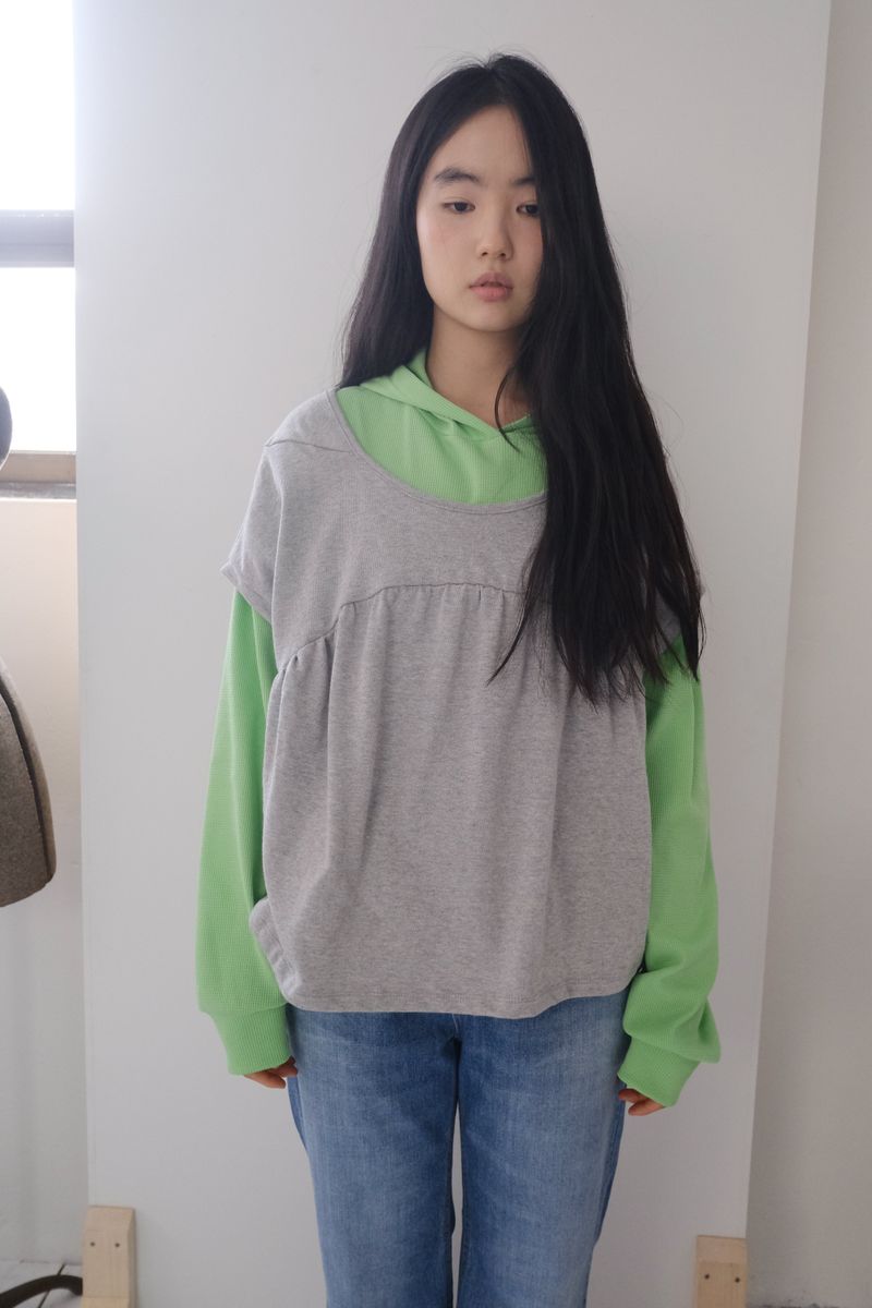 callhag（コールハグ）の「evoke T (3c)（Tops）」