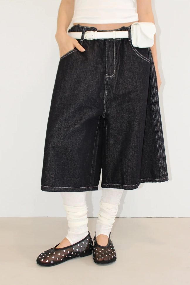 AAKE(アケ)の「TRACK STITCH BERMUDA DENIM(Pants)」