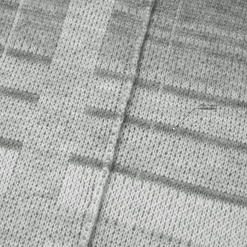 “8SE-01K” MEGA-type Plaid Knit Sweater