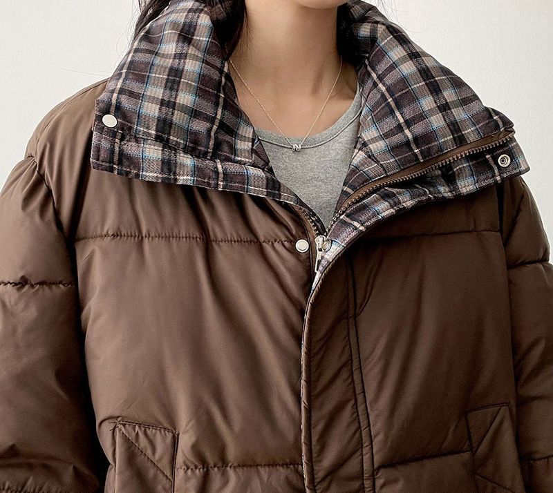 Pomi checkered lining padded jumper
