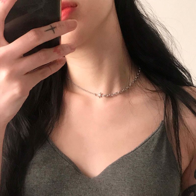 frozen choker