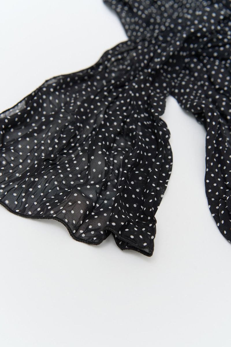 Leaf Dot Wrinkle Scarf