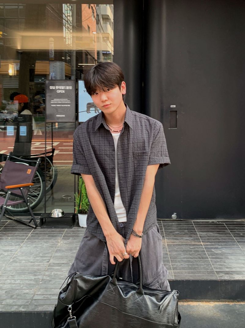 Mono Embossed Check Short Sleeve Shirt