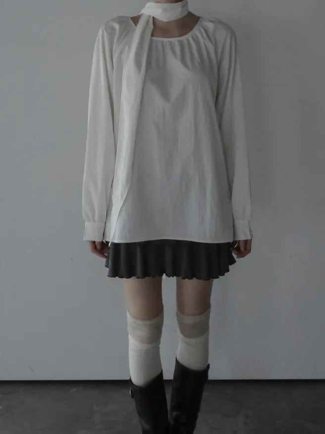 Mue Shirring Scarf Blouse