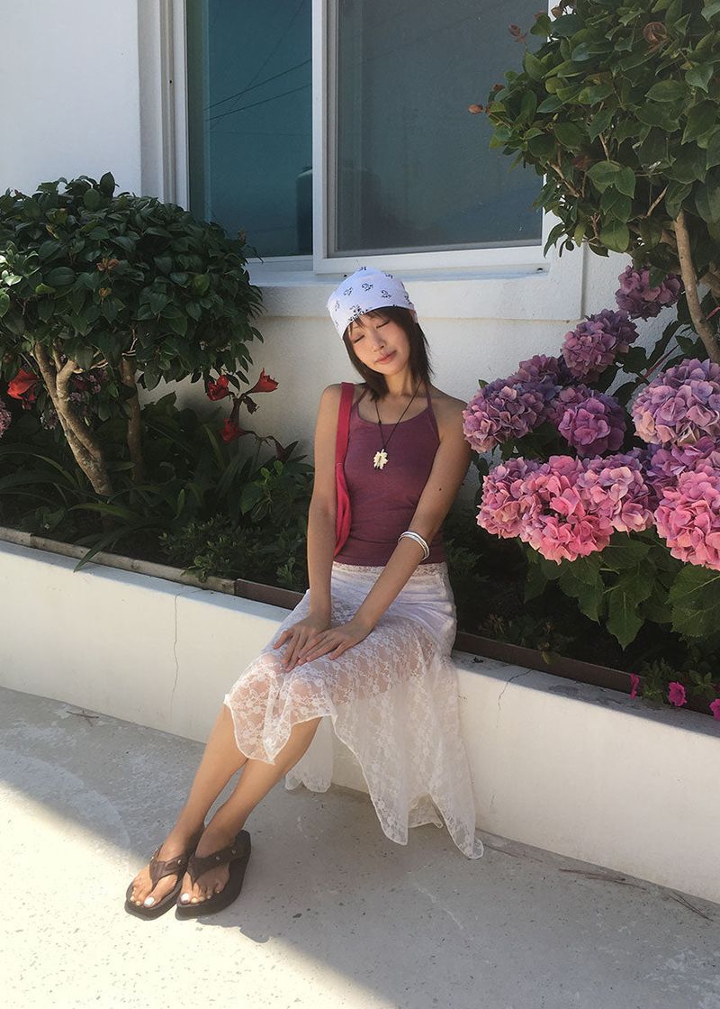 LACE SHIRRING SKIRT