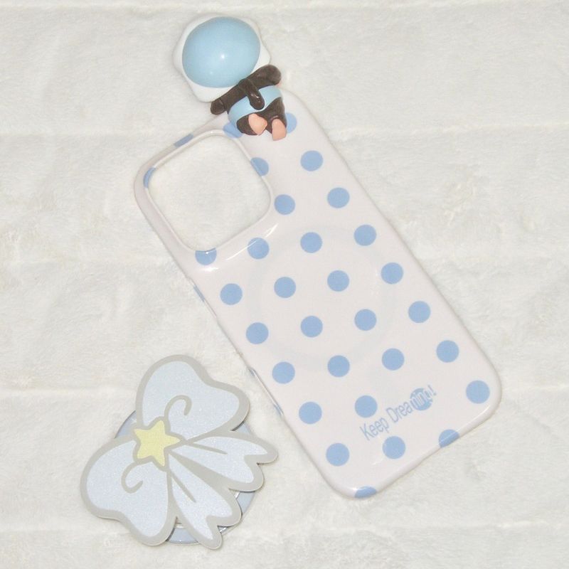 maydaymoonday(メイデイムーンデイ)の「Dreaming Dots Hard Case (MagSafe) (5 Color)(Smartphone Accessories)」