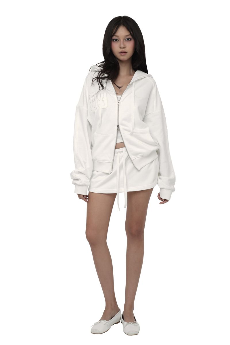 Kleesier（クリーシーア）の「09 Numbering hooded zip-up, White（Tops）」