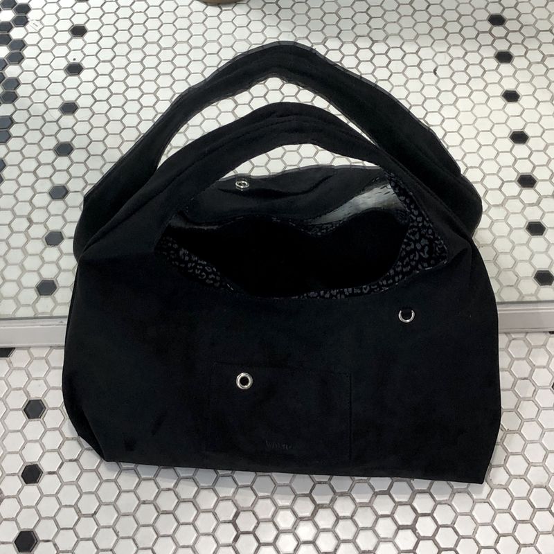 Avivere（アビベール）の「NUET BAG (SUEDE BLACK)（Bags）」