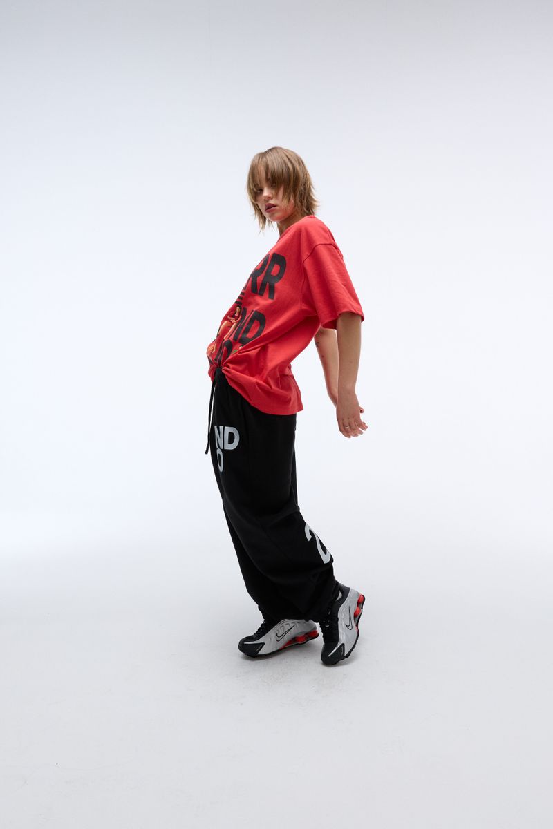 Weekend warrior typography printing long pants (Black)