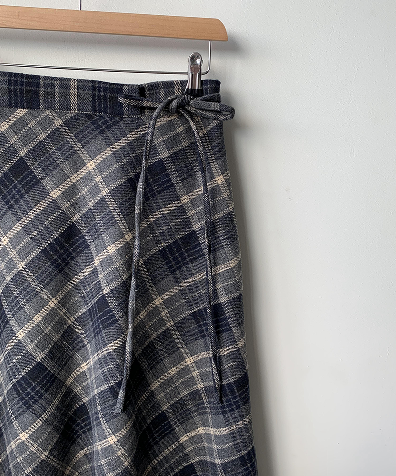 Betty Check Skirt