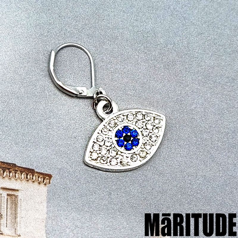 MaRITUDE（マリチュード）の「BLUE EYE EARRINGS（Accessories）」