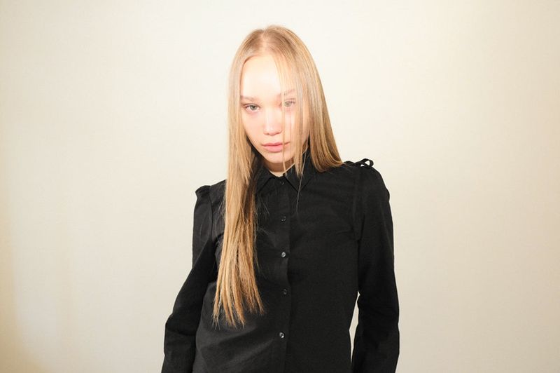 Ribbon bishop shirt