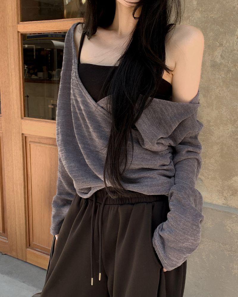 Beron sheer hooded knit