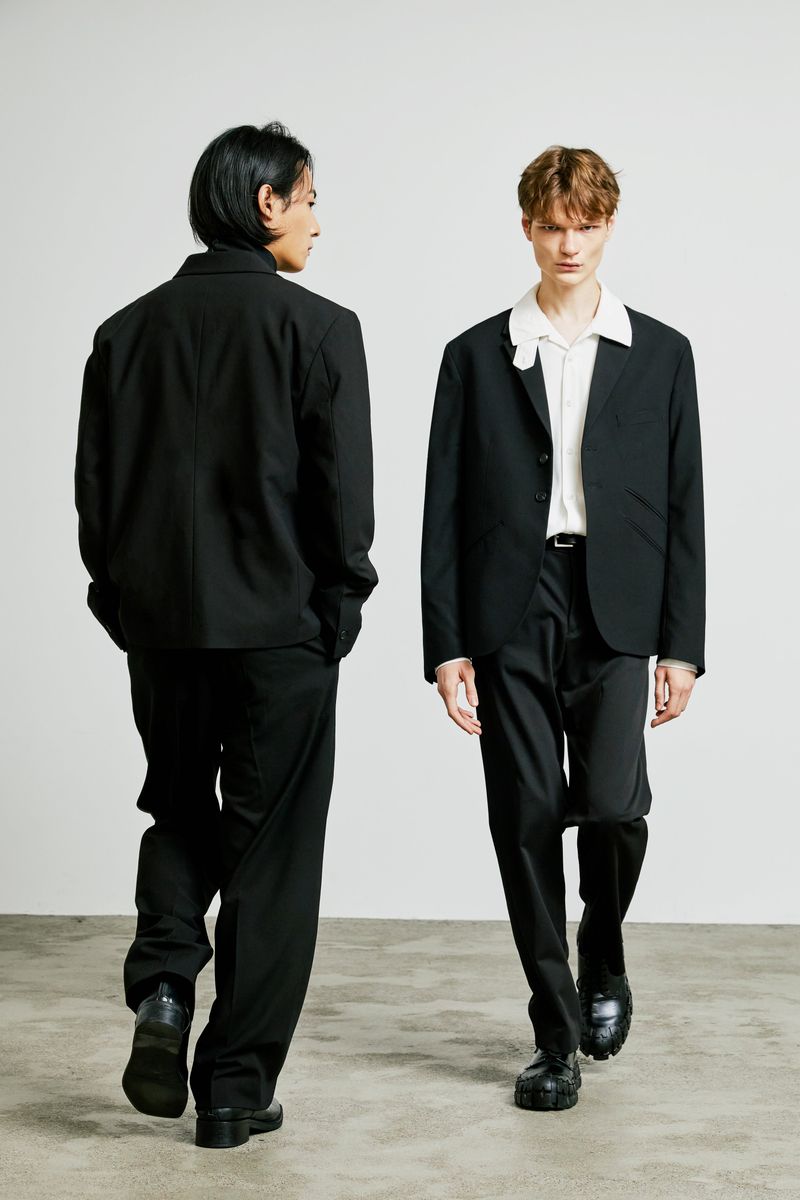 essential double welt pocket blazer
