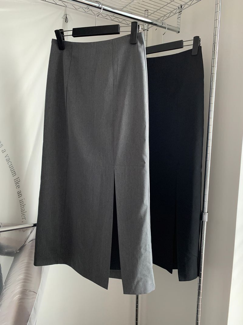 Lower Slit Long Skirt (2 colors)
