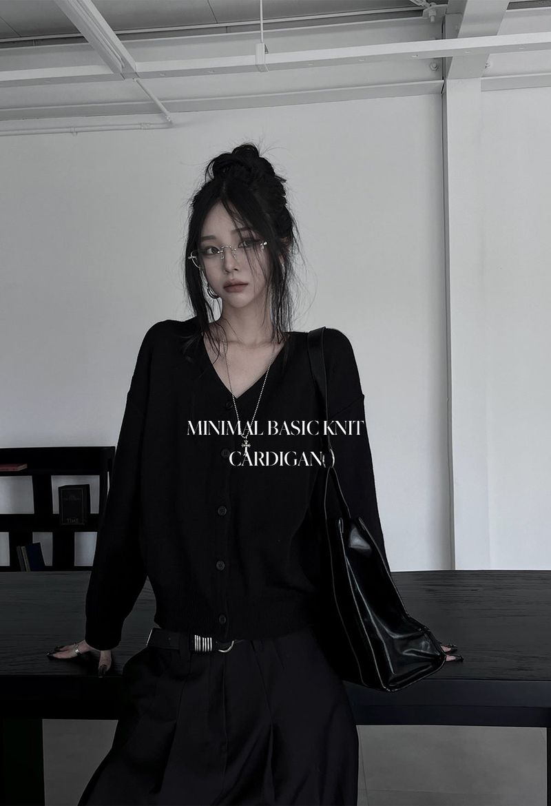 URBAN UNIQUE(アーバンユニーク)の「minimal basic knit cardigan (2color)(Tops)」