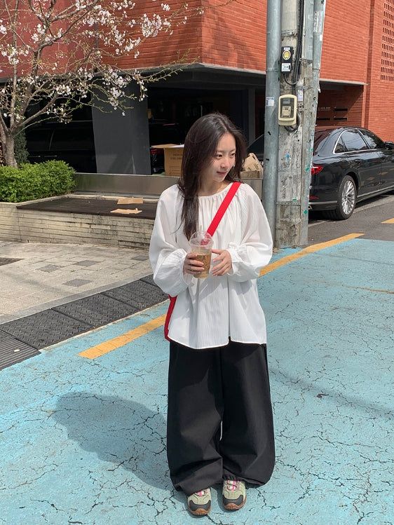 Rokel Loose Fit Shirring Blouse
