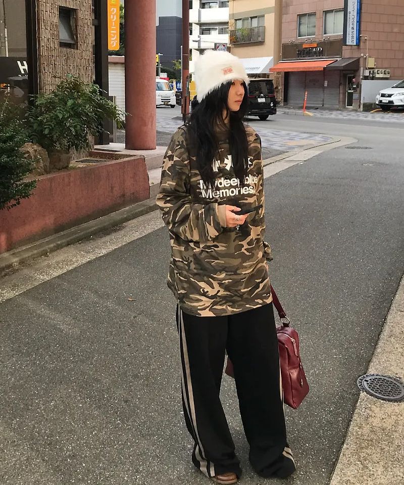 MM SYMBOL LOGO CAMO LONG SLEEVE (2 COLORS)