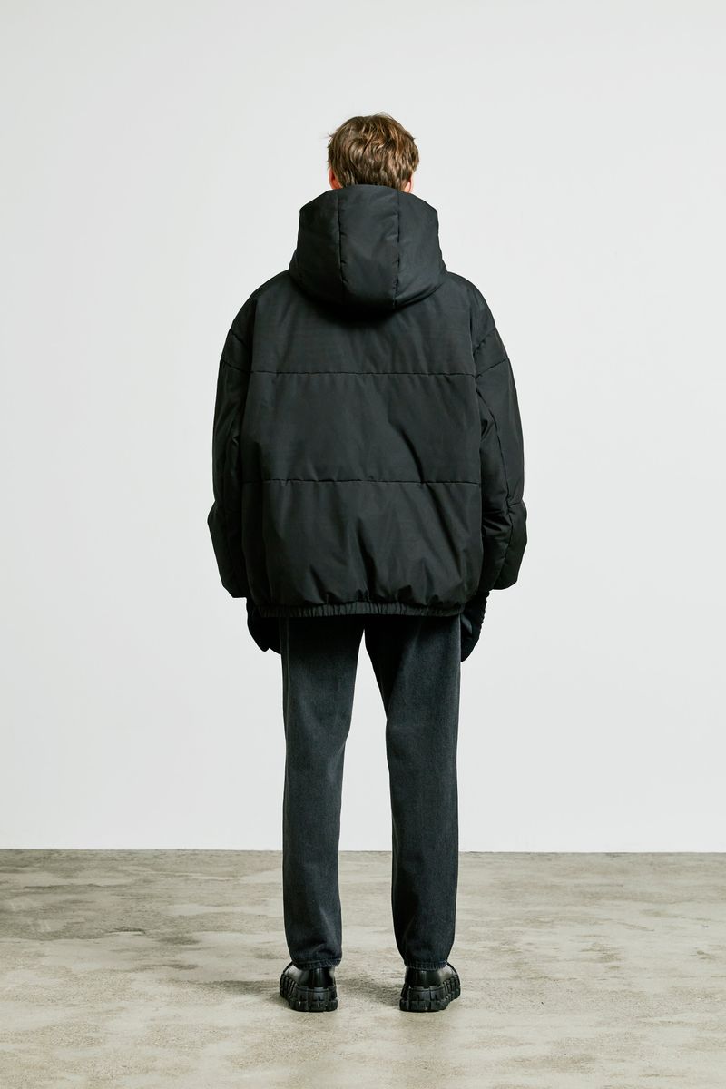 essential oversize duckdown peded parka black