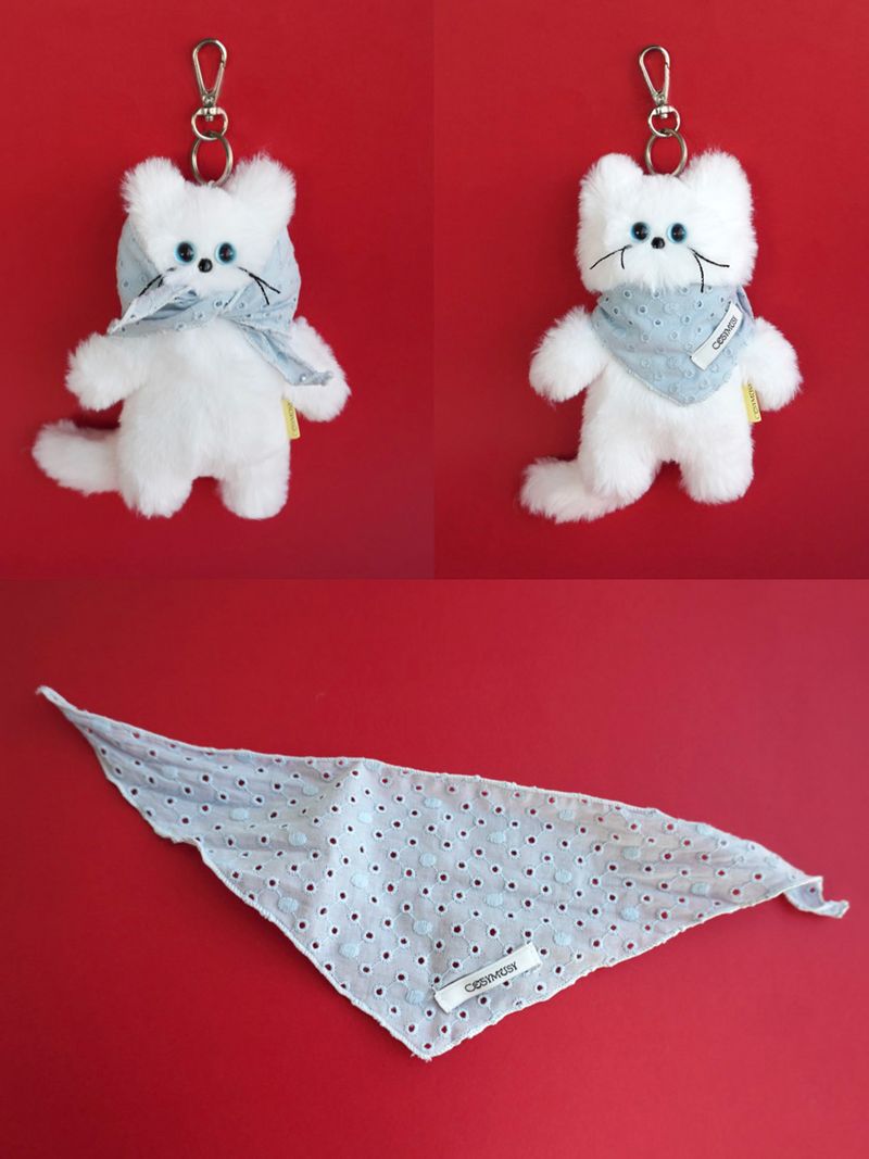 Keyring Acc 'Blue Scarf'