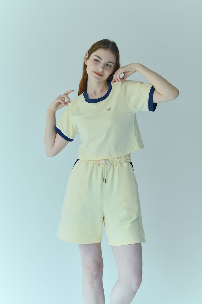 CONTRAST SLIT SHORT SWEATPANTS (YELLOW)